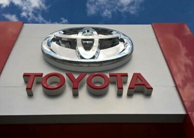 Enseigne Toyota